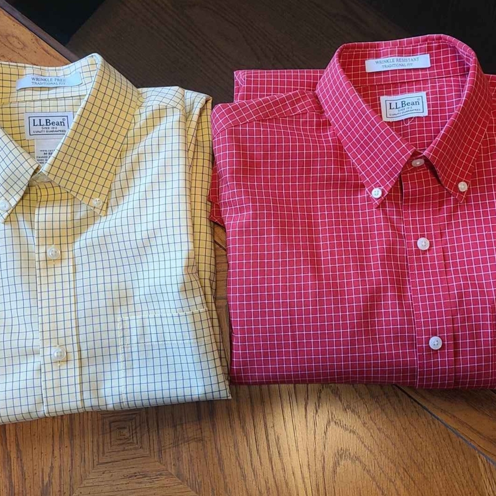 Men's LL Bean wrinkle free 100% Cotton traditional fit Med button down Med REG